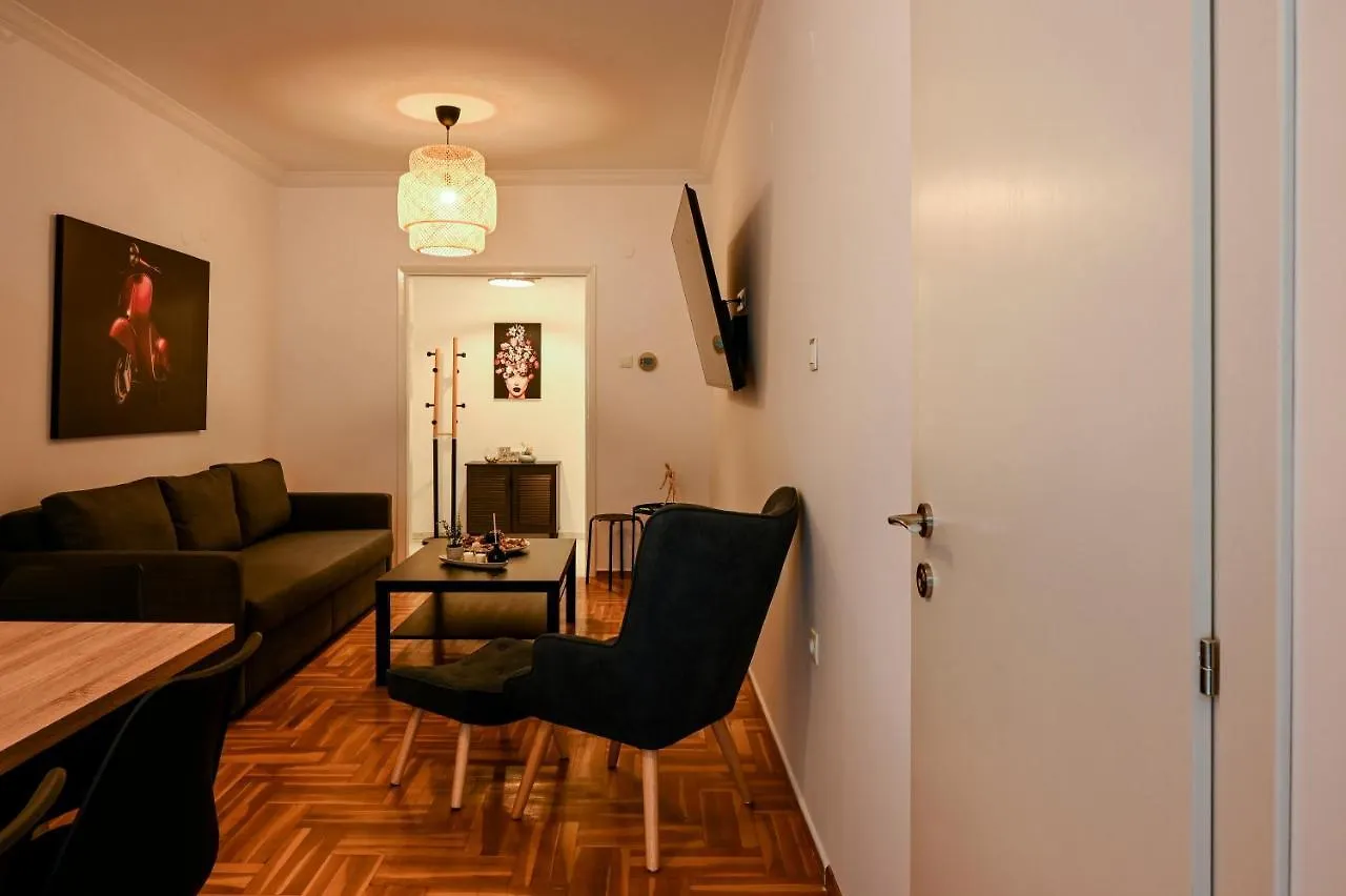 Thessaloniki Center Deluxe Apartment